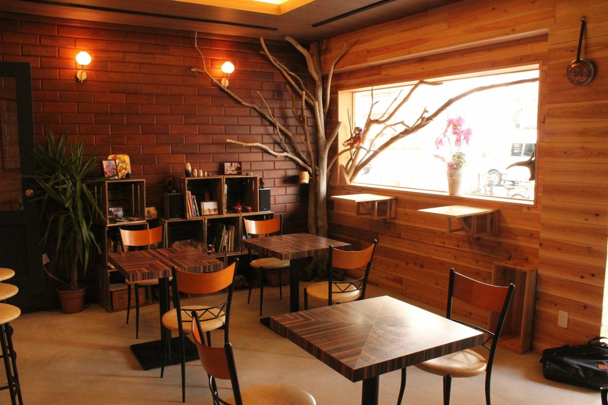 Bar And Hostel Mondo Osaka Bagian luar foto